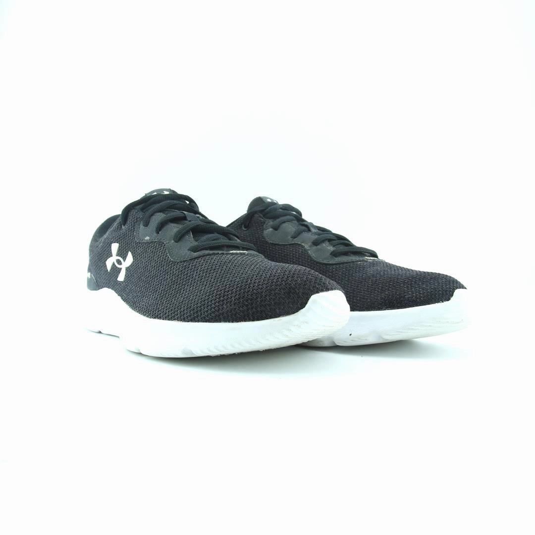 UNDER ARMOUR MOJO 2 Under Armour sport shoe shots