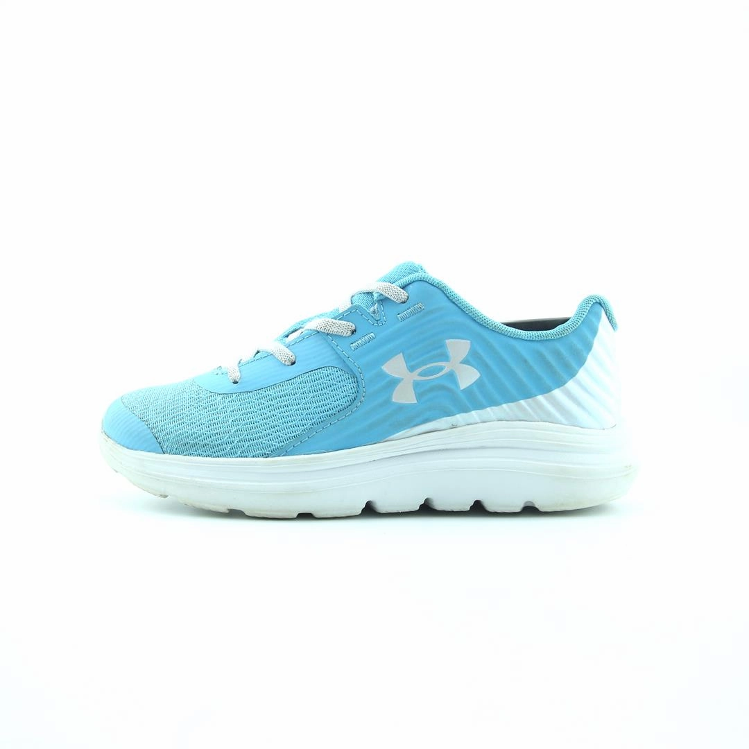 UNDER ARMOUR OUTHUSTLE Under Armour high-performance sport shoes