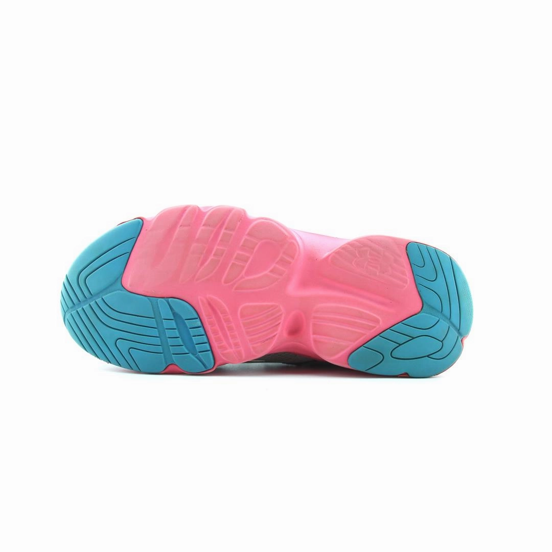 UNDER ARMOUR PACE RUN Under Armour sport shoe shots