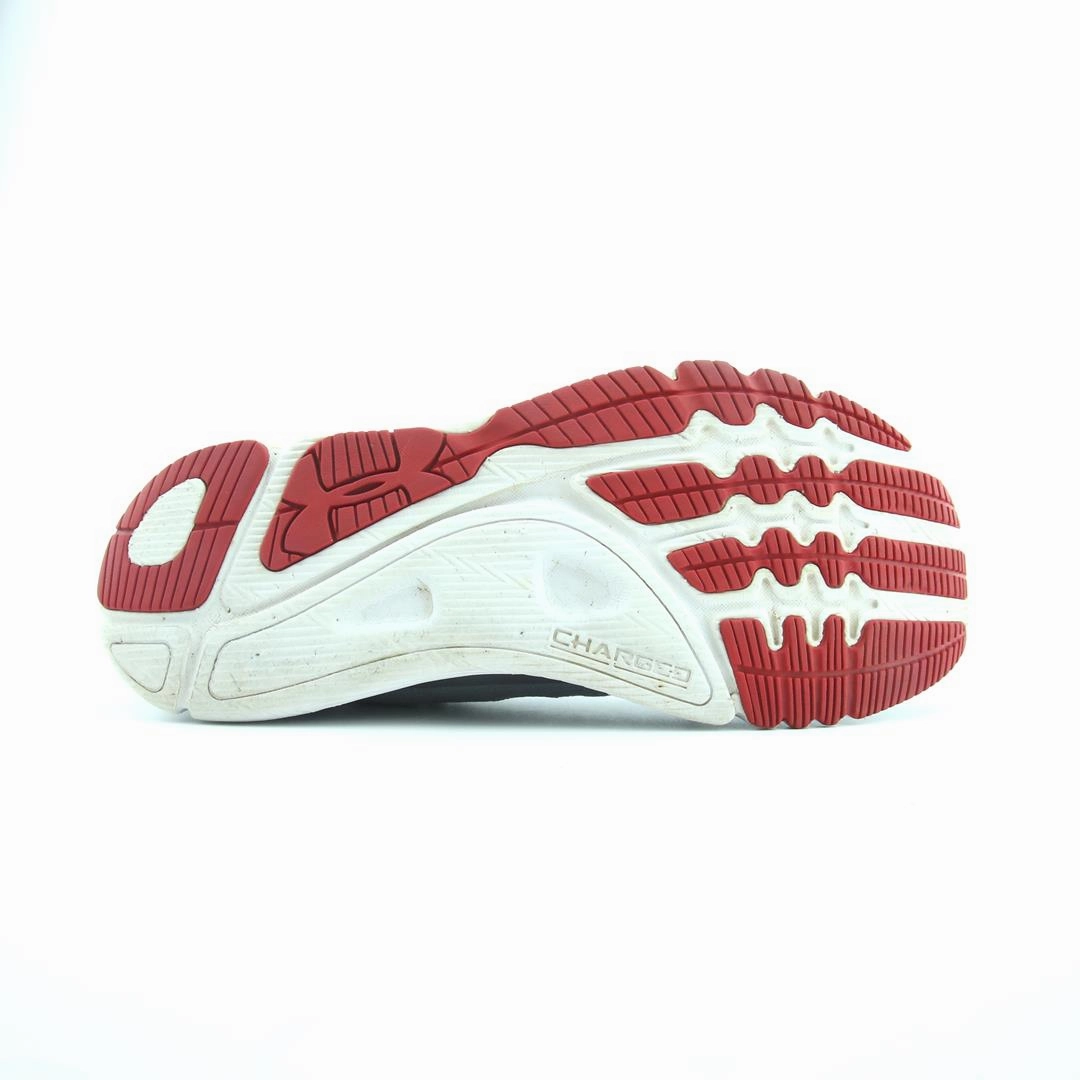 UNDER ARMOUR PEEDFORM SLINGSHOT Under Armour sport shoe shots