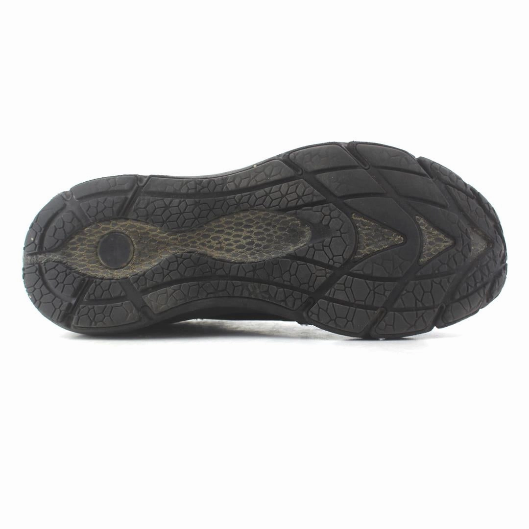 UNDER ARMOUR PHANTOM 2 INTELLIKNIT Under Armour trainer close-ups