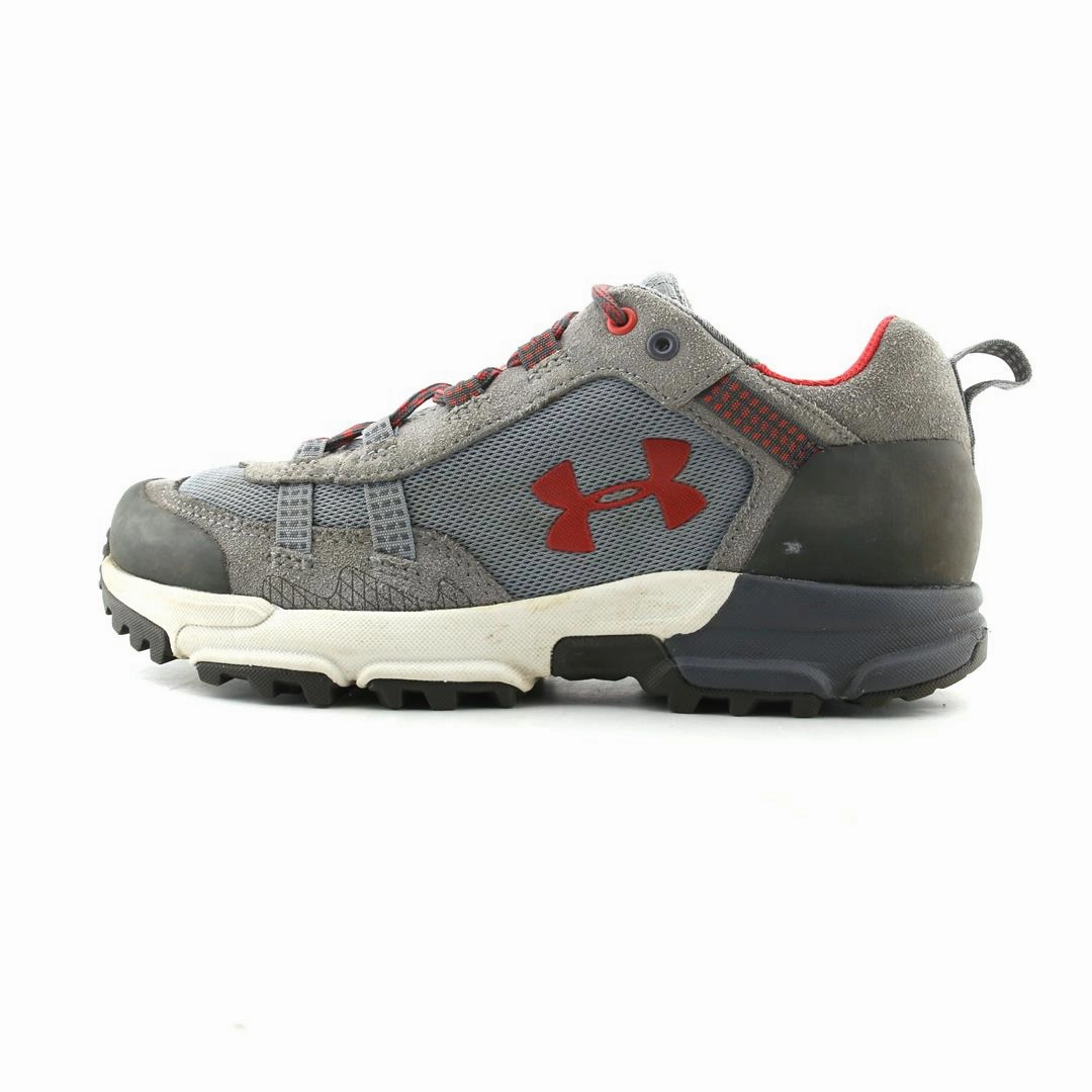 UNDER ARMOUR POST CANYON LOW Under Armour supportive training shoes