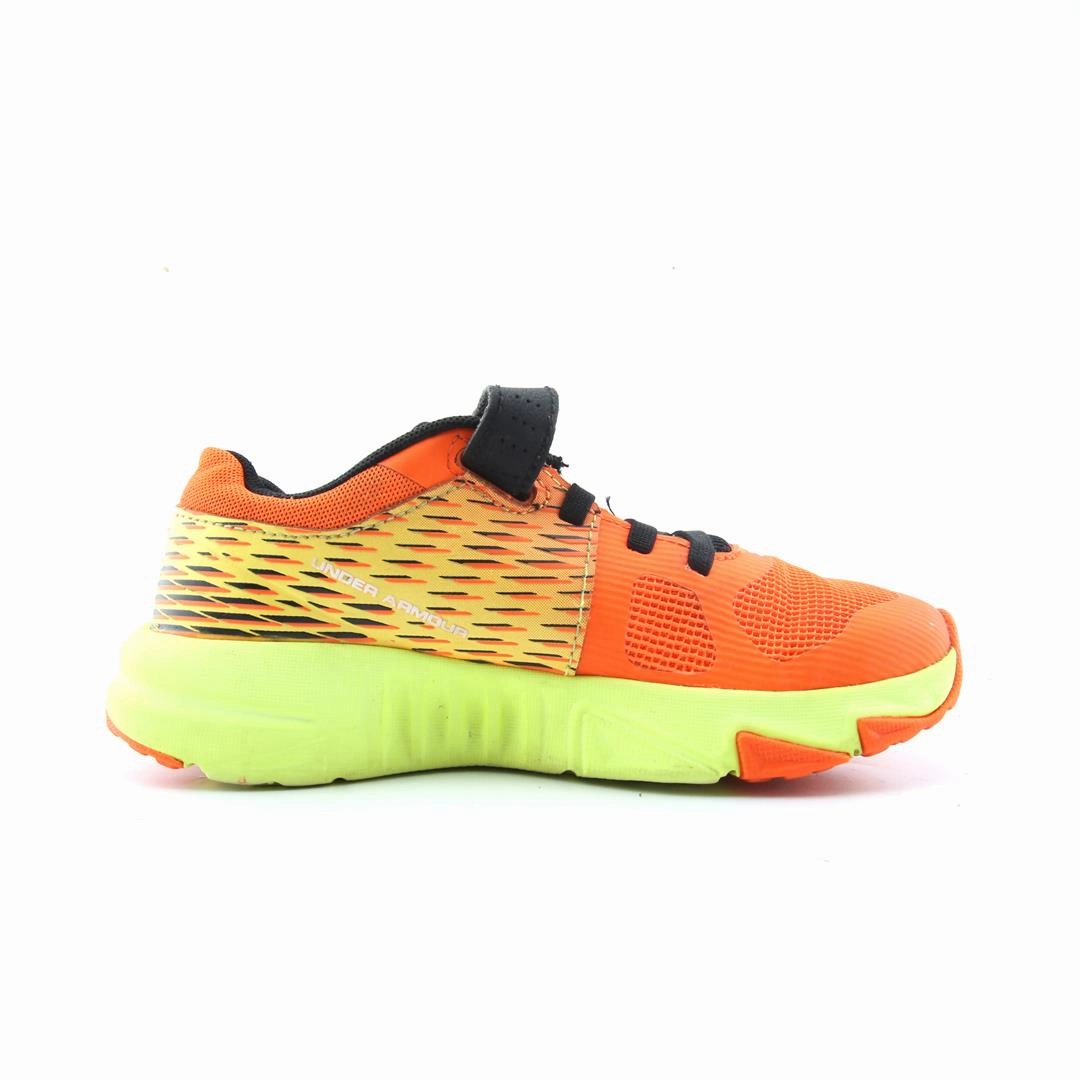 UNDER ARMOUR PRE SCHOOL X LEVEL Under Armour sport shoe shots