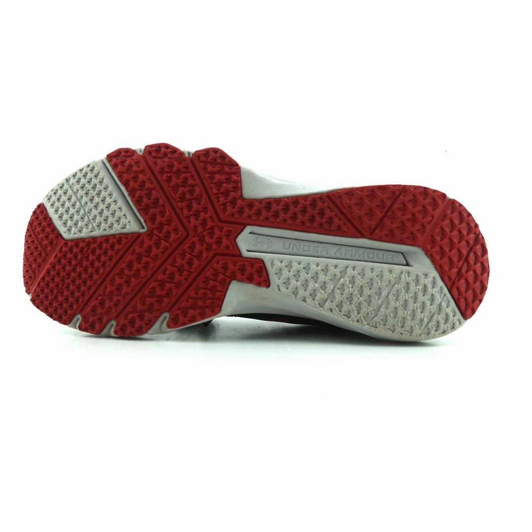 UNDER ARMOUR PRIMED X Under Armour sport shoe shots