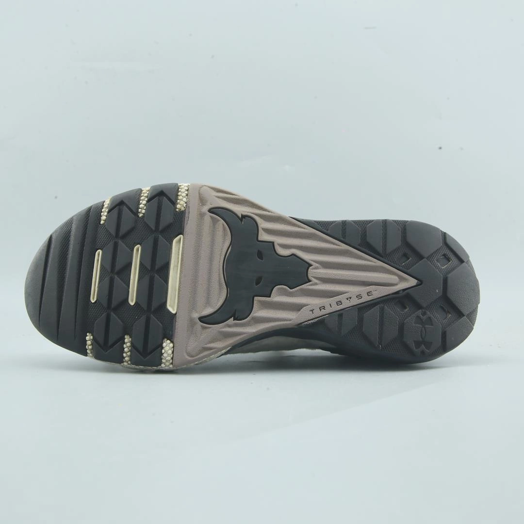 UNDER ARMOUR  PROJECT ROCK 3 Under Armour sport shoe shots