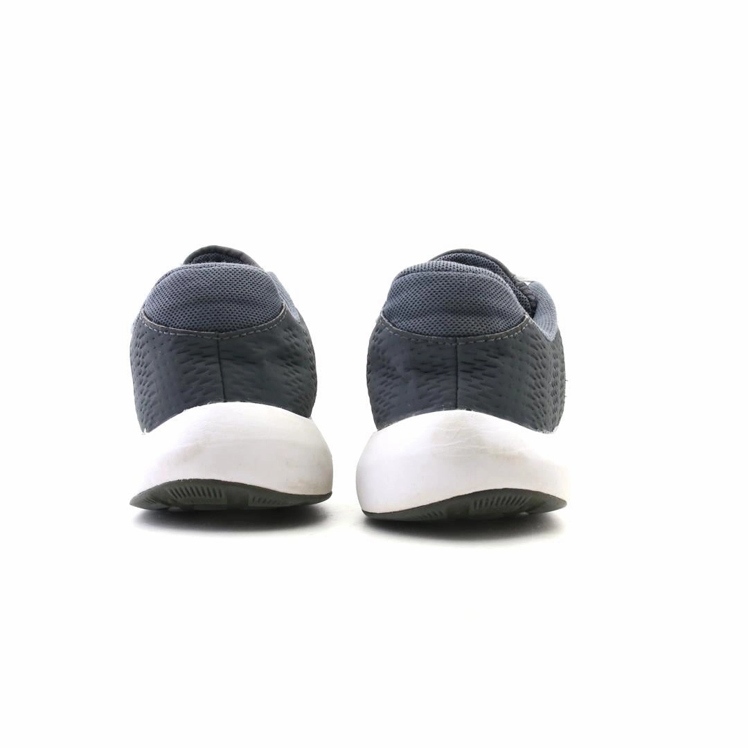 UNDER ARMOUR  PURSUIT BP Under Armour trainer close-ups
