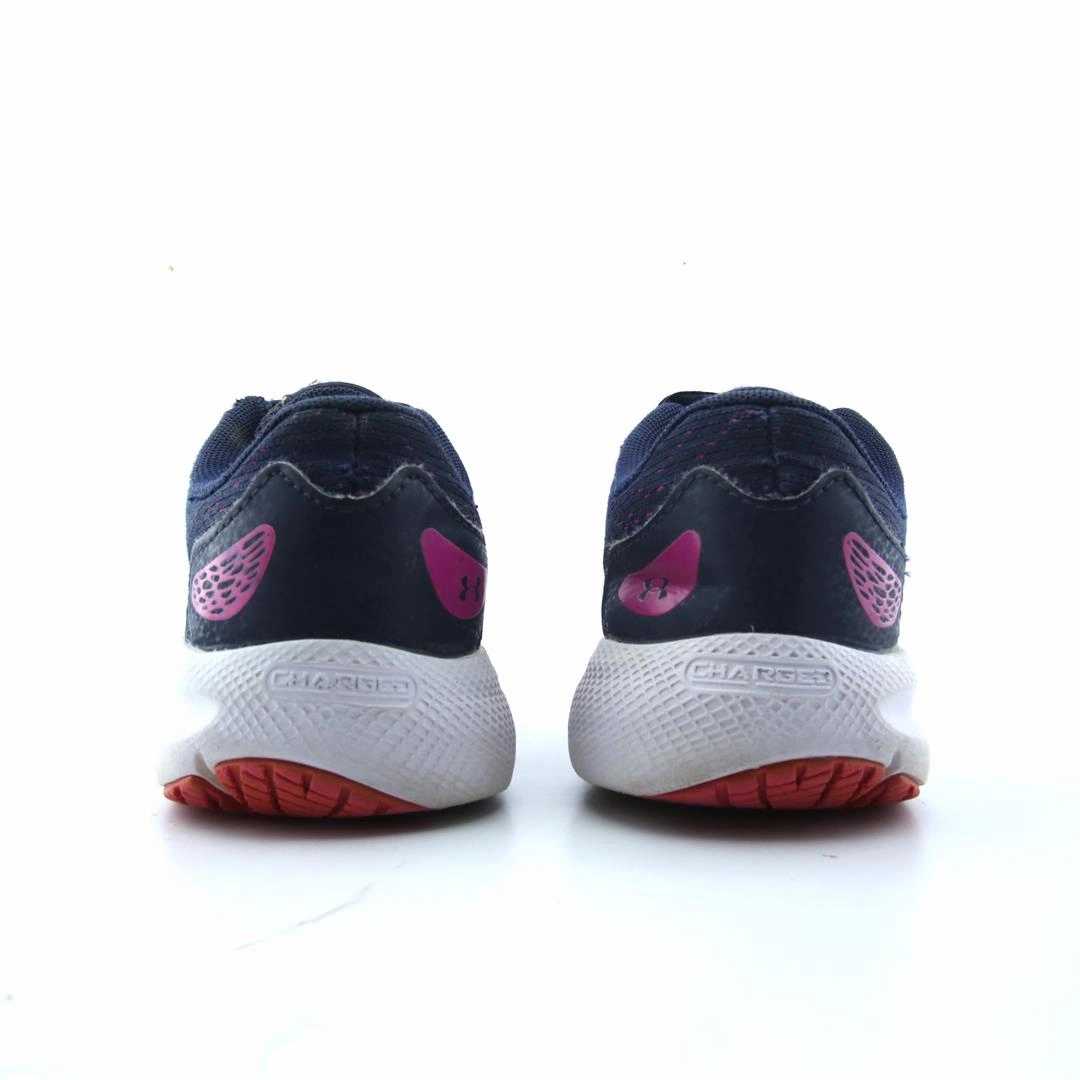 UNDER ARMOUR PURSUIT Under Armour sport shoe shots