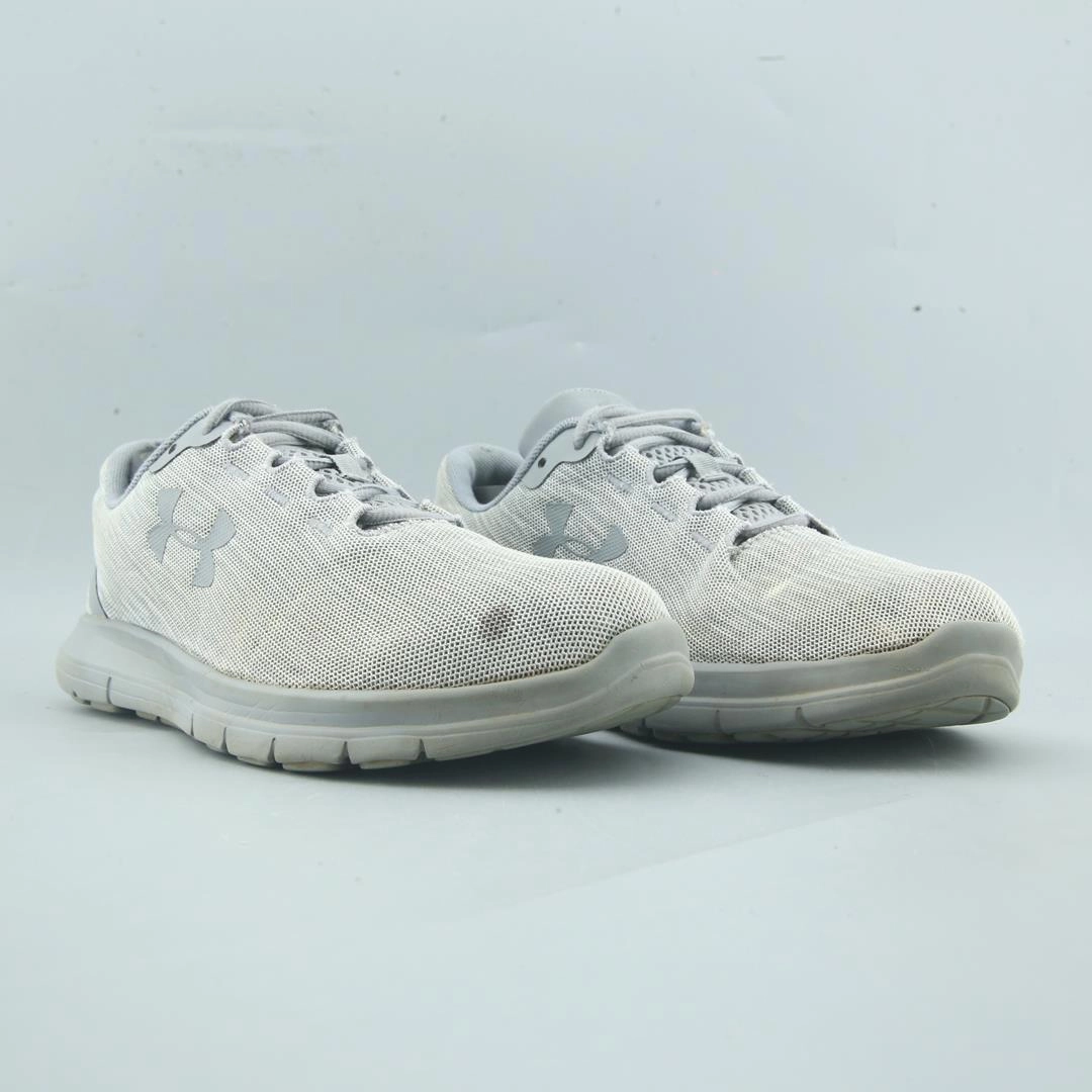 UNDER ARMOUR REMIX Under Armour performance footwear
