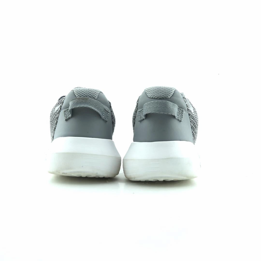 UNDER ARMOUR RIPPLE MTL Under Armour sport shoe shots