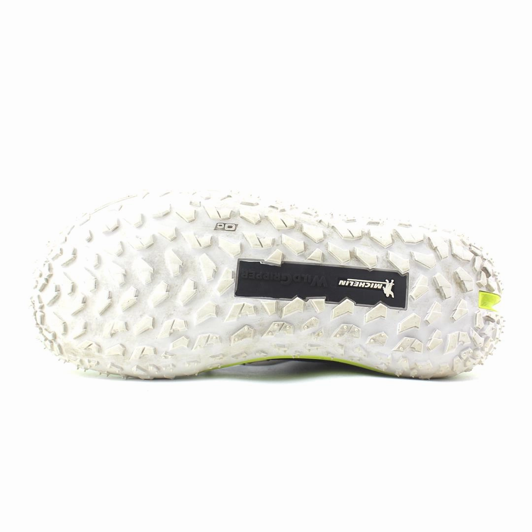 UNDER ARMOUR RLT KNIT FAT Under Armour trainer close-ups