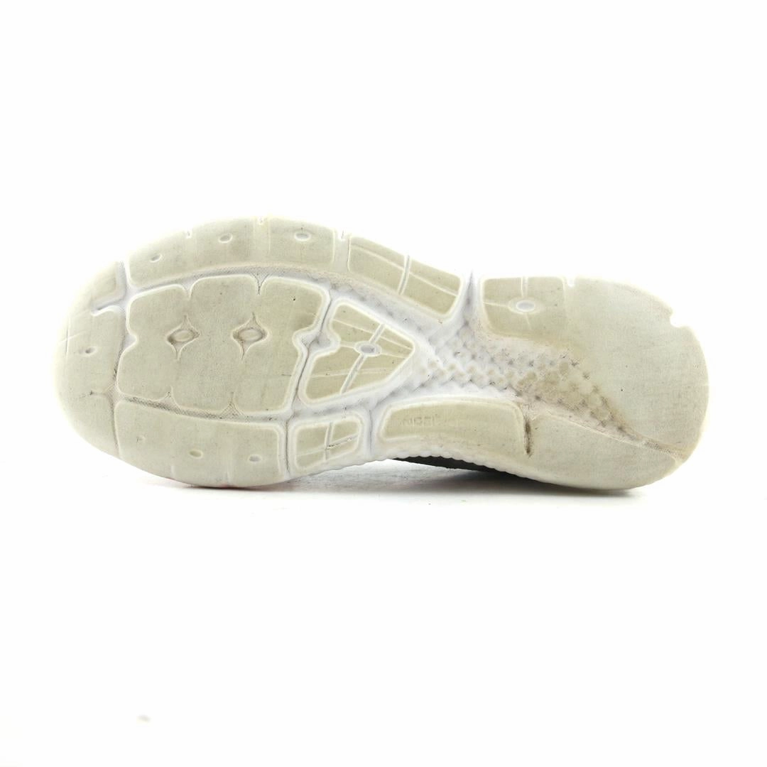 UNDER ARMOUR ROGUE 3 Under Armour sport shoe shots