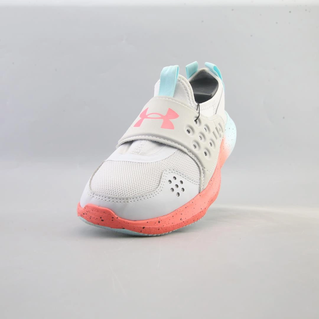 UNDER ARMOUR RUNPLAY FADE Under Armour sport shoe shots