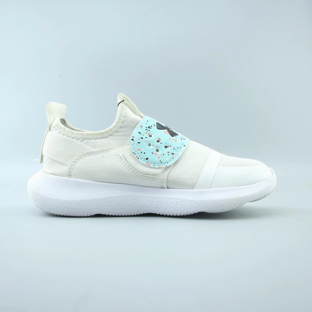UNDER ARMOUR RUNPLAY PAINT Under Armour sport shoe shots
