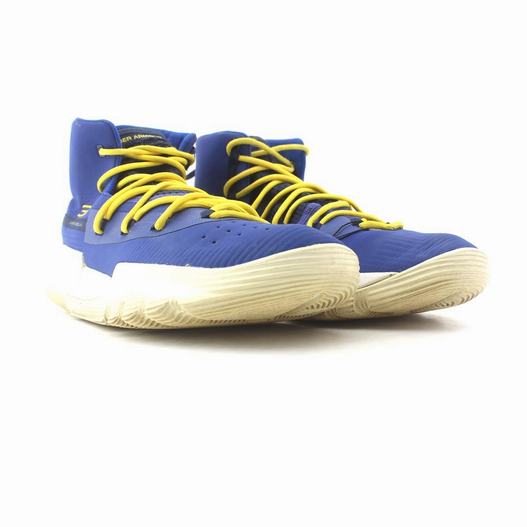 UNDER ARMOUR SC 3ZER0 II Under Armour trainer close-ups