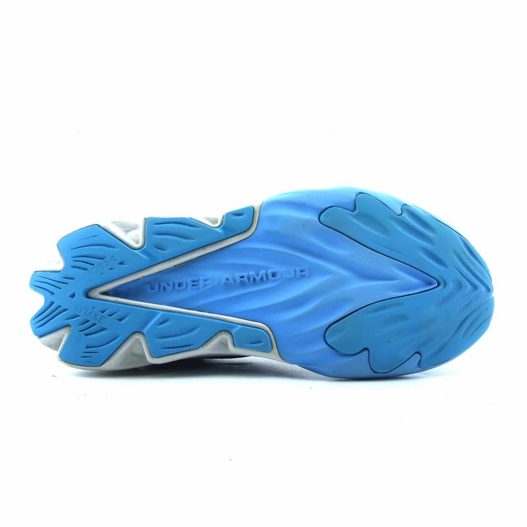 UNDER ARMOUR SCRAMJET 3 Under Armour sport shoe shots