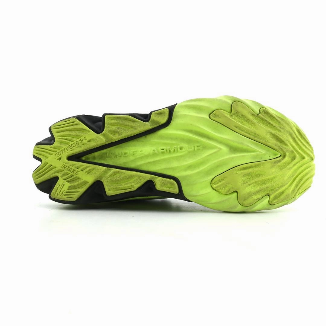 UNDER ARMOUR SCRAMJET 3 Under Armour trainer close-ups