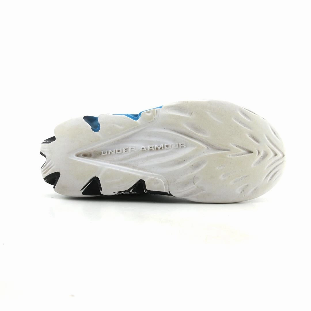 UNDER ARMOUR SCRAMJET 4 Under Armour sport shoe shots