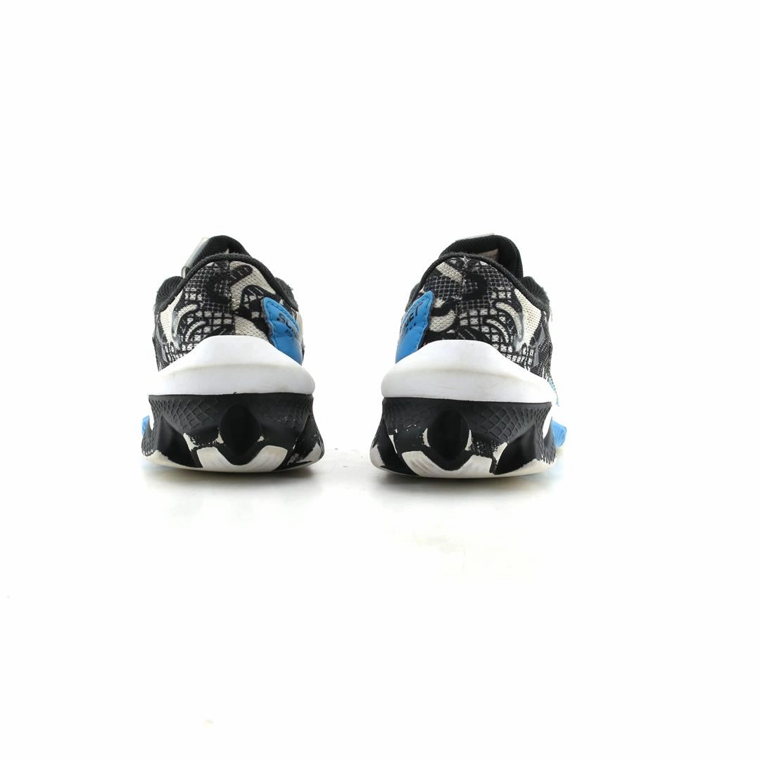 UNDER ARMOUR SCRAMJET 4 Under Armour sport shoe shots