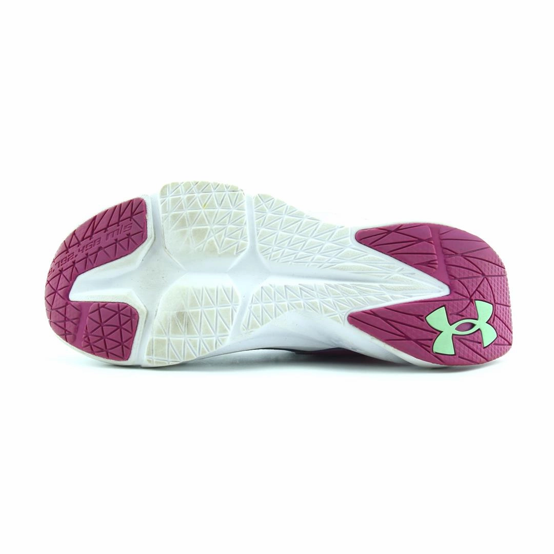 UNDER ARMOUR SCRAMJET 5 Under Armour performance footwear