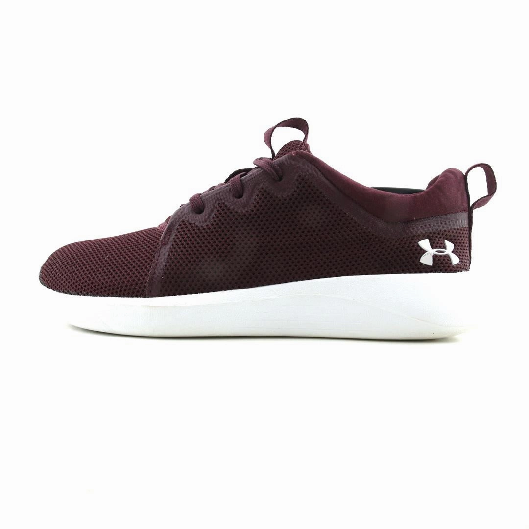 UNDER ARMOUR SKYLAR Under Armour supportive training shoes