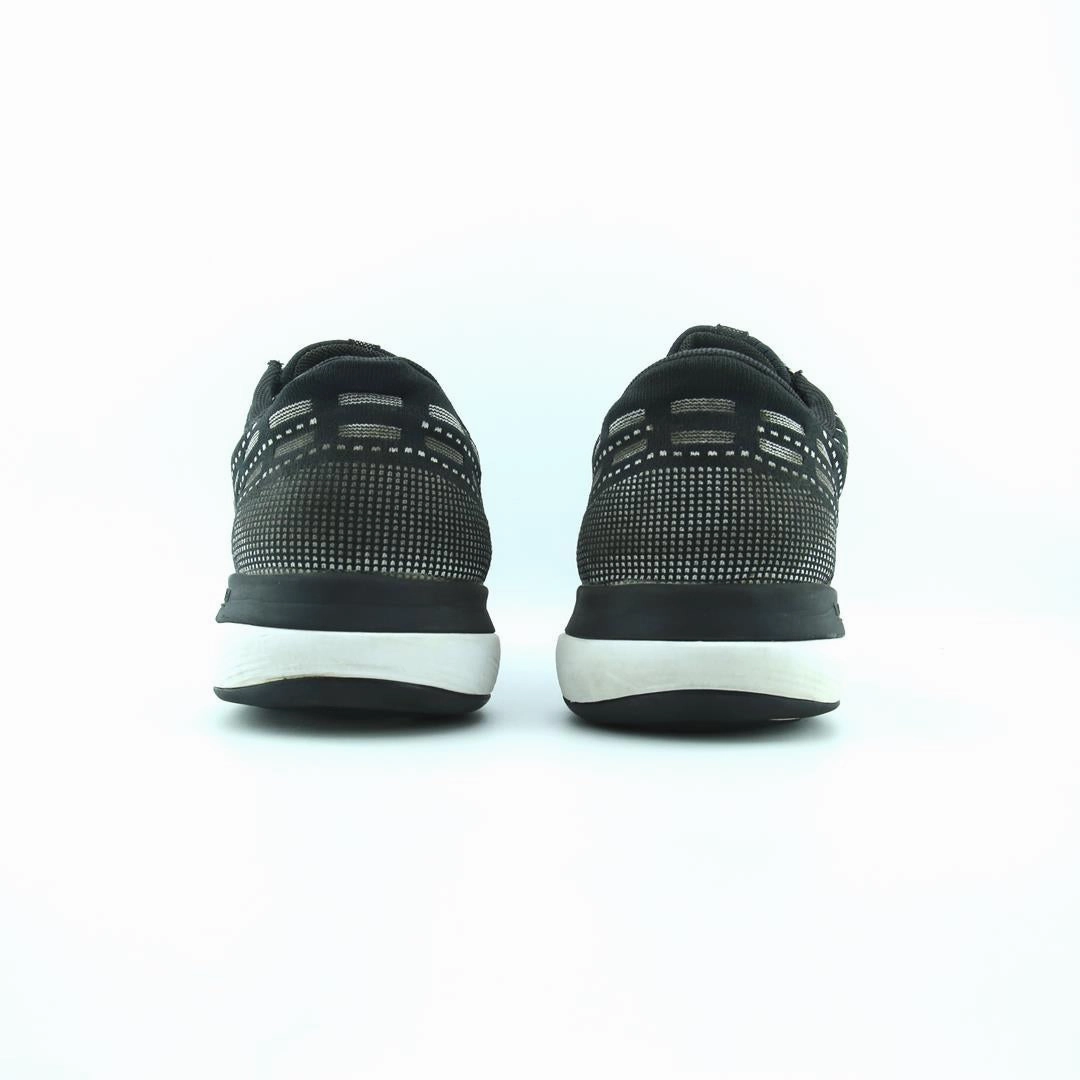 UNDER ARMOUR SLINGFLEX Under Armour sport shoe shots