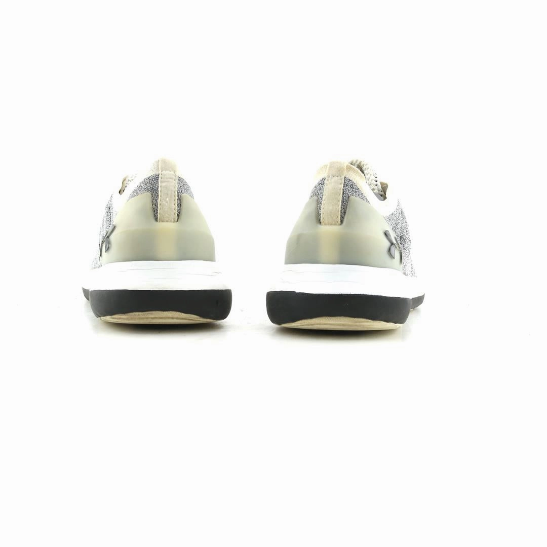 UNDER ARMOUR SLINGRIDE 2 Under Armour trainer close-ups