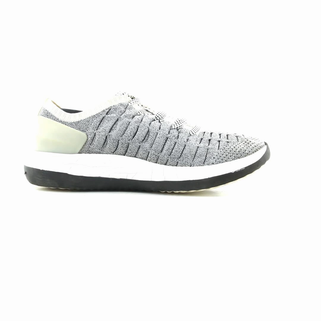 UNDER ARMOUR SLINGRIDE 2 Under Armour trainer close-ups