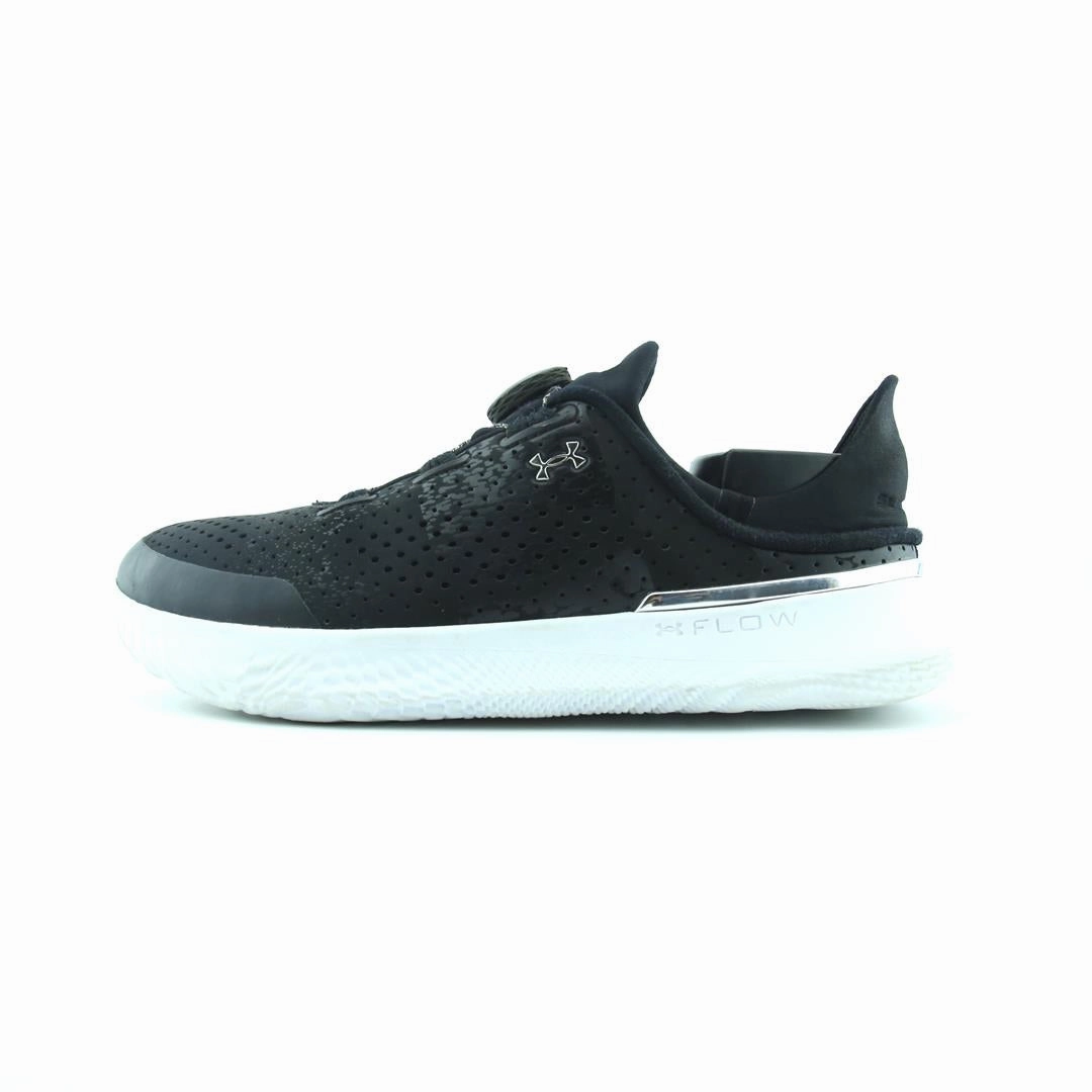 UNDER ARMOUR SLIPSPEED Under Armour high-performance sport shoes