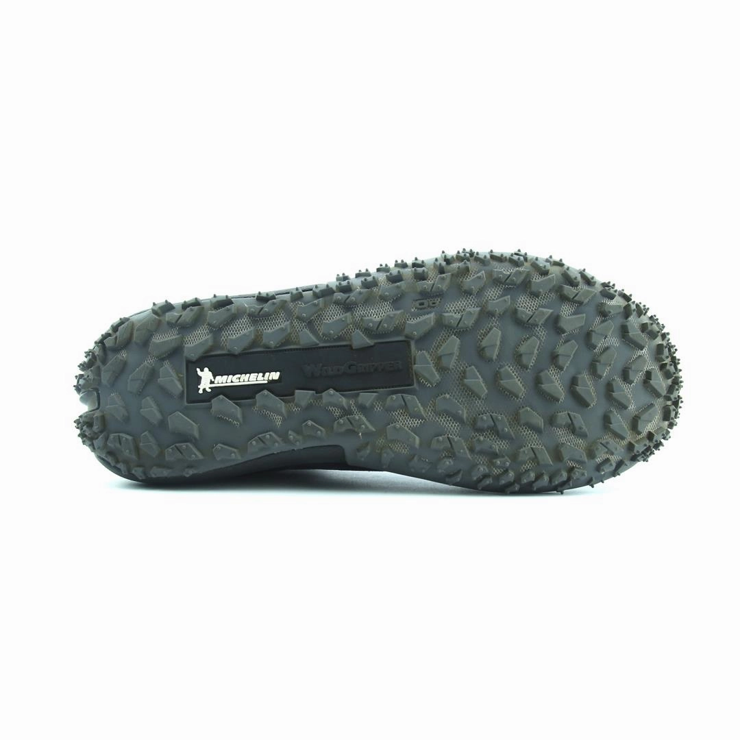 UNDER ARMOUR SPEED TIRE ASCENT MID Under Armour sport shoe shots