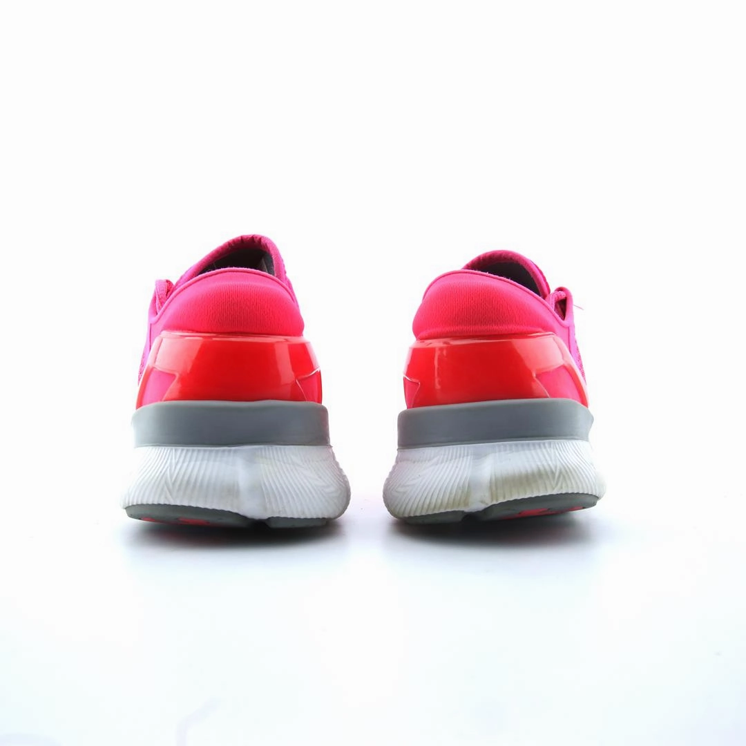 UNDER ARMOUR SPEEDFORM APOLLO 2 Under Armour trainer close-ups