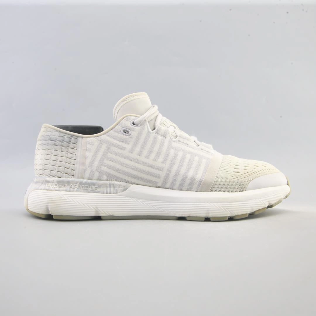 UNDER ARMOUR SPEEDFORM GEMINI 3 Under Armour trainer close-ups