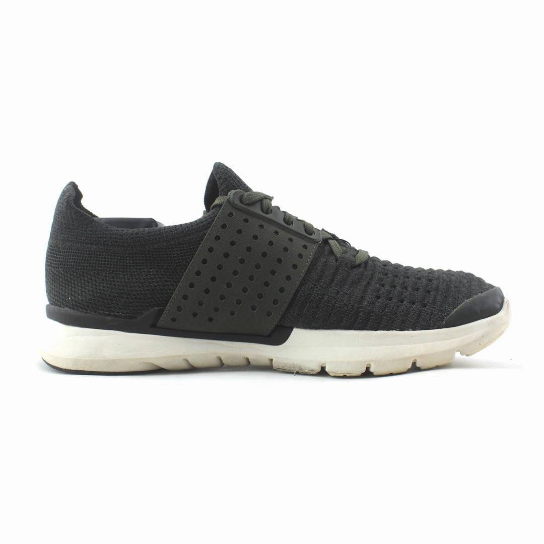 UNDER ARMOUR SPEEDFORM SLING WRAP Under Armour trainer close-ups