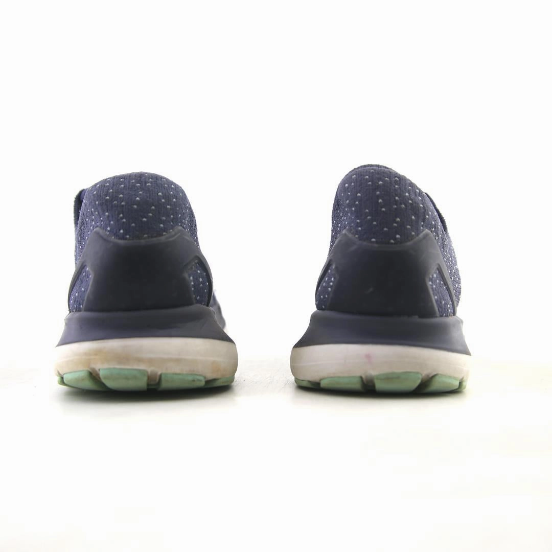 UNDER ARMOUR SPEEDFORM SLINGRIDE Under Armour trainer close-ups