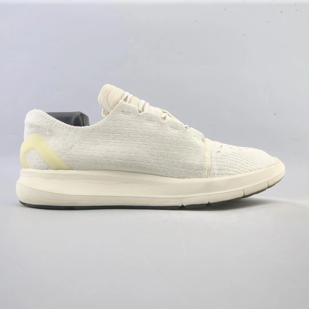 UNDER ARMOUR SPEEDFORM SLINGRIDE Under Armour trainer close-ups