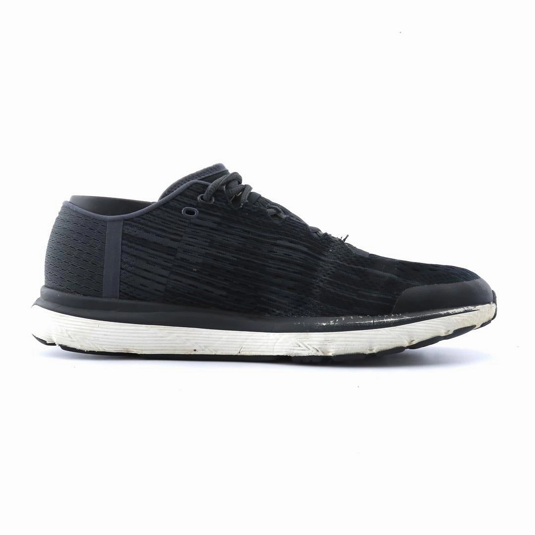 UNDER ARMOUR SPEEDFORM VELOCITI Under Armour trainer close-ups