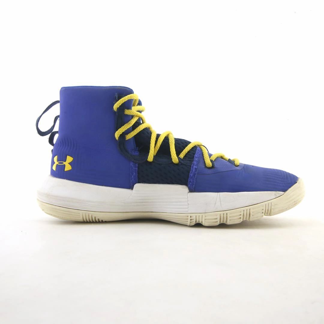 UNDER ARMOUR STEPH CURRY 3ZERO Under Armour trainer close-ups