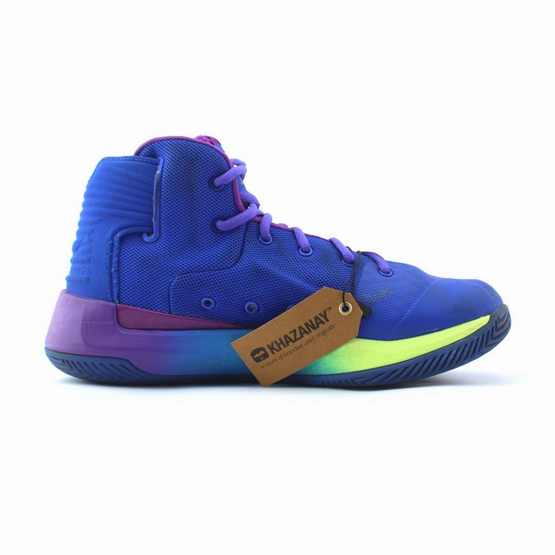 UNDER ARMOUR STEPH CURRY Under Armour trainer close-ups