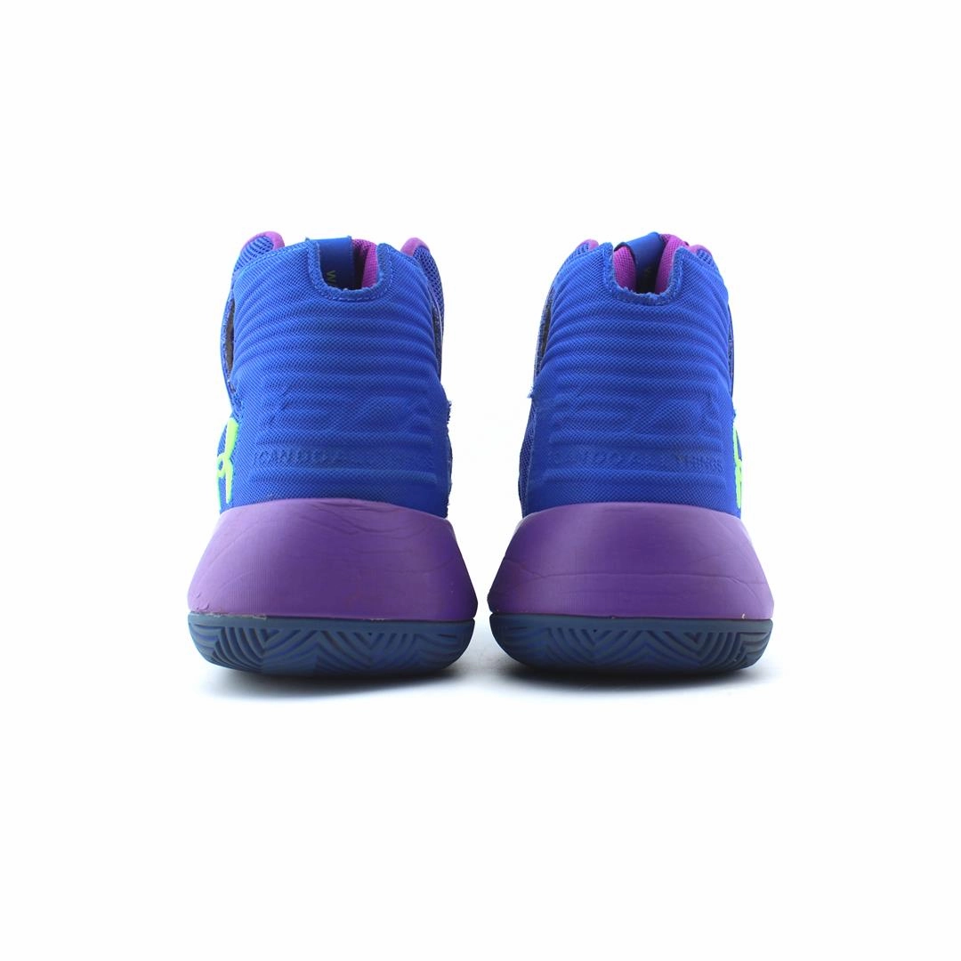 UNDER ARMOUR STEPH CURRY Under Armour trainer close-ups