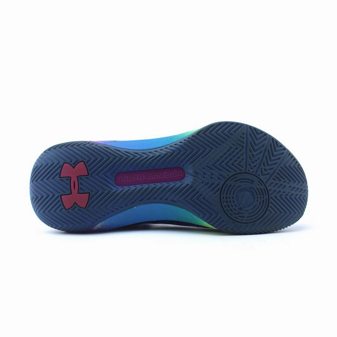 UNDER ARMOUR STEPH CURRY Under Armour trainer close-ups