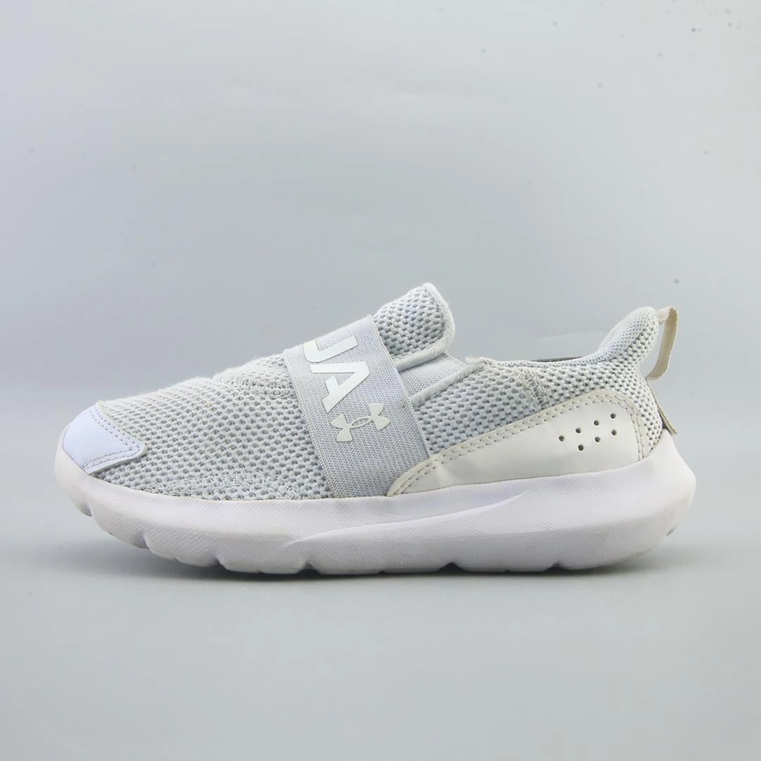 UNDER ARMOUR SURGE 3 Under Armour durable athletic footwear