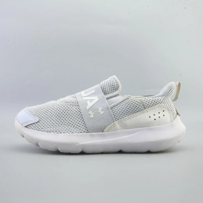 UNDER ARMOUR SURGE 3 Under Armour durable athletic footwear