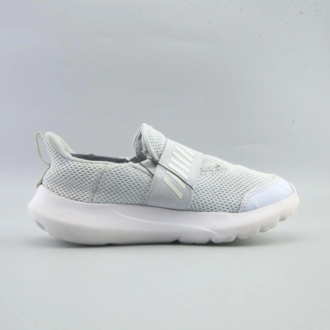 UNDER ARMOUR SURGE 3 Under Armour performance footwear