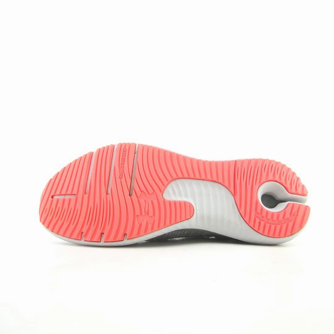 UNDER ARMOUR THREADBORNE Under Armour trainer close-ups