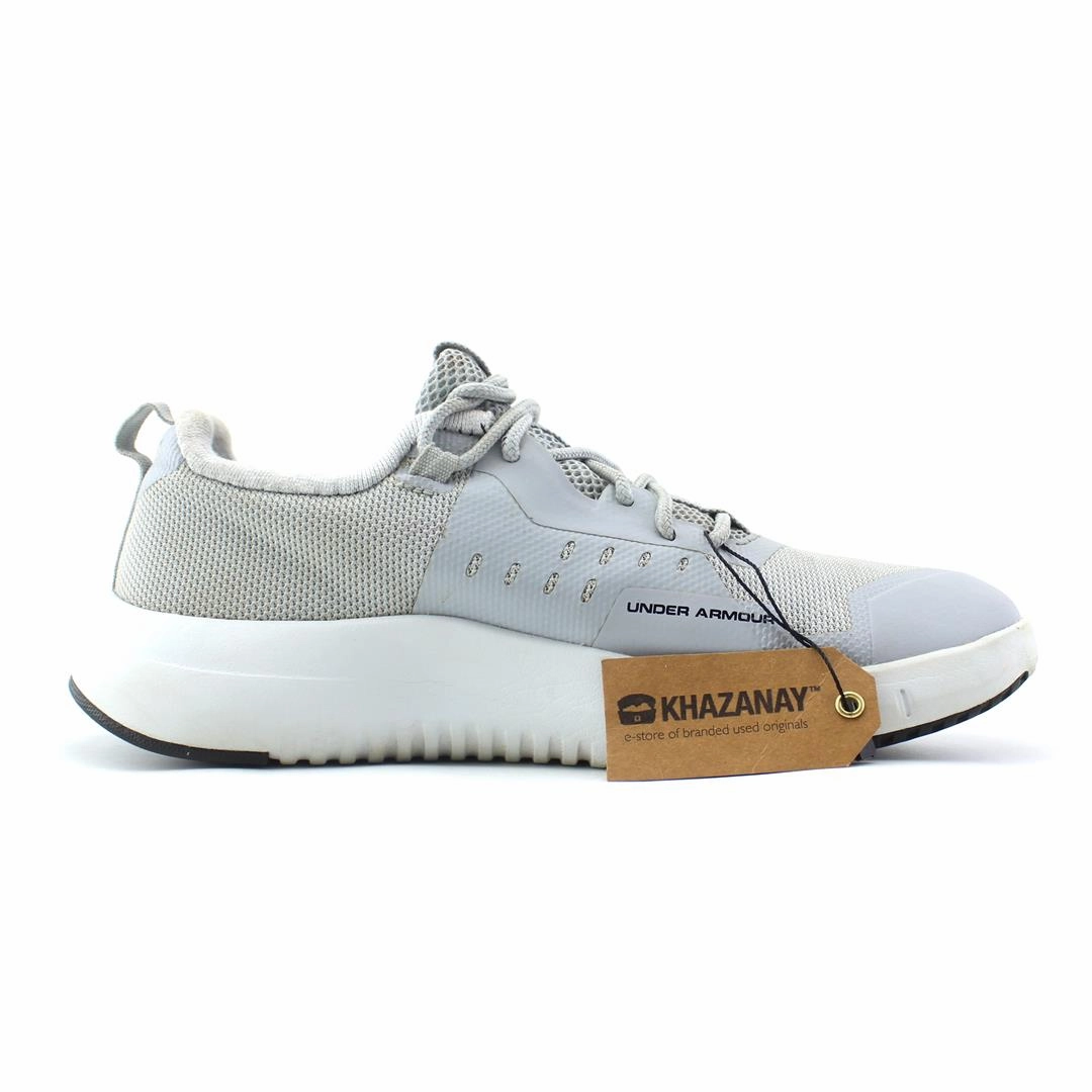 UNDER ARMOUR TR96 Under Armour trainer close-ups