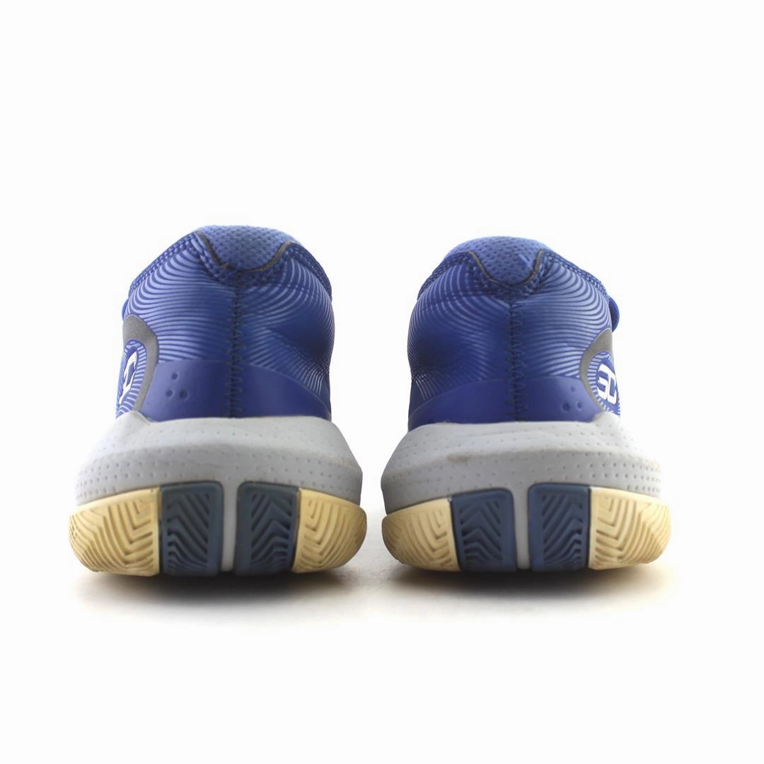UNDER ARMOUR  UA SC 3ZERO III Under Armour trainer close-ups