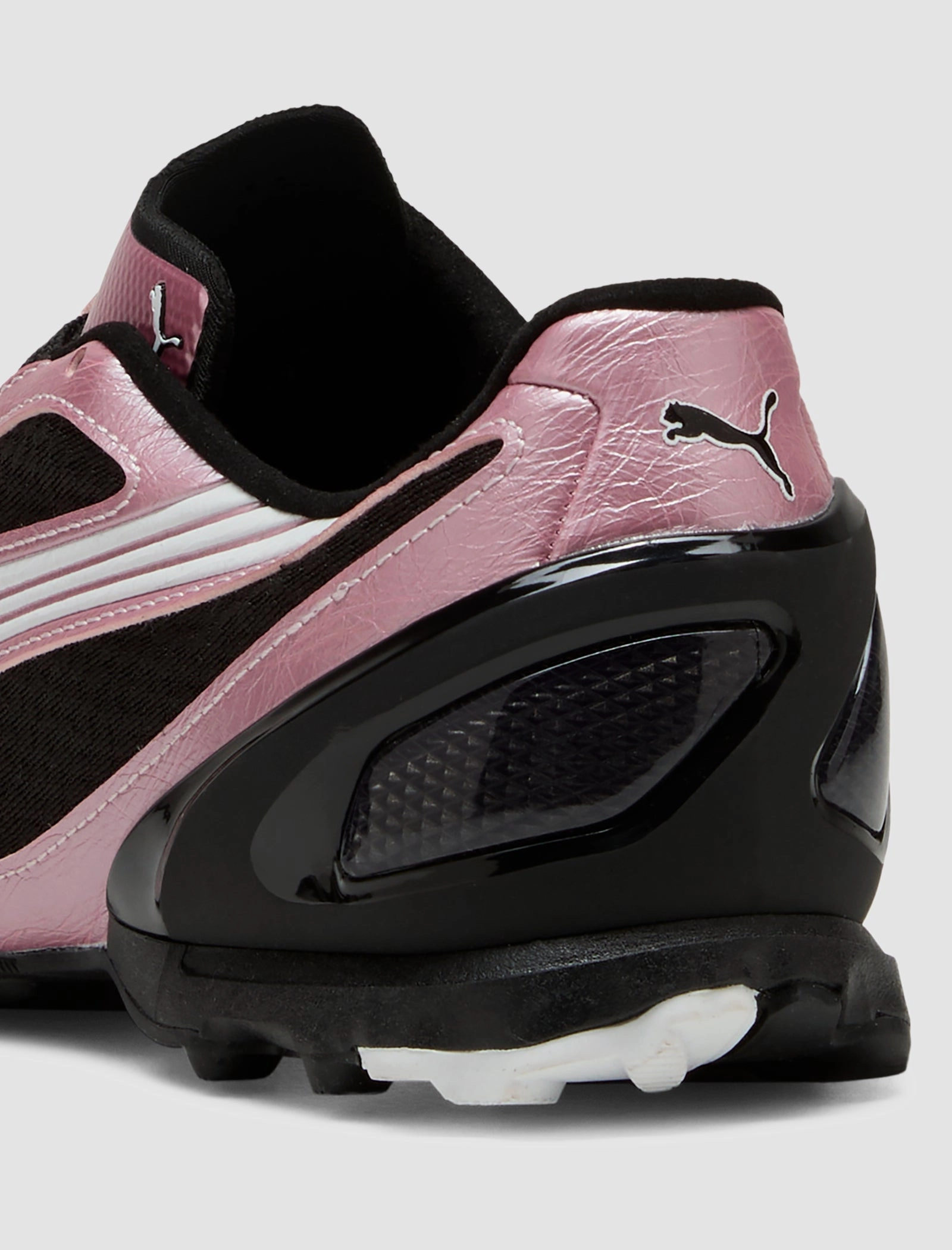 V-S1 METALLIC "BLACK/POISED PINK" Breathable Daily Trainers