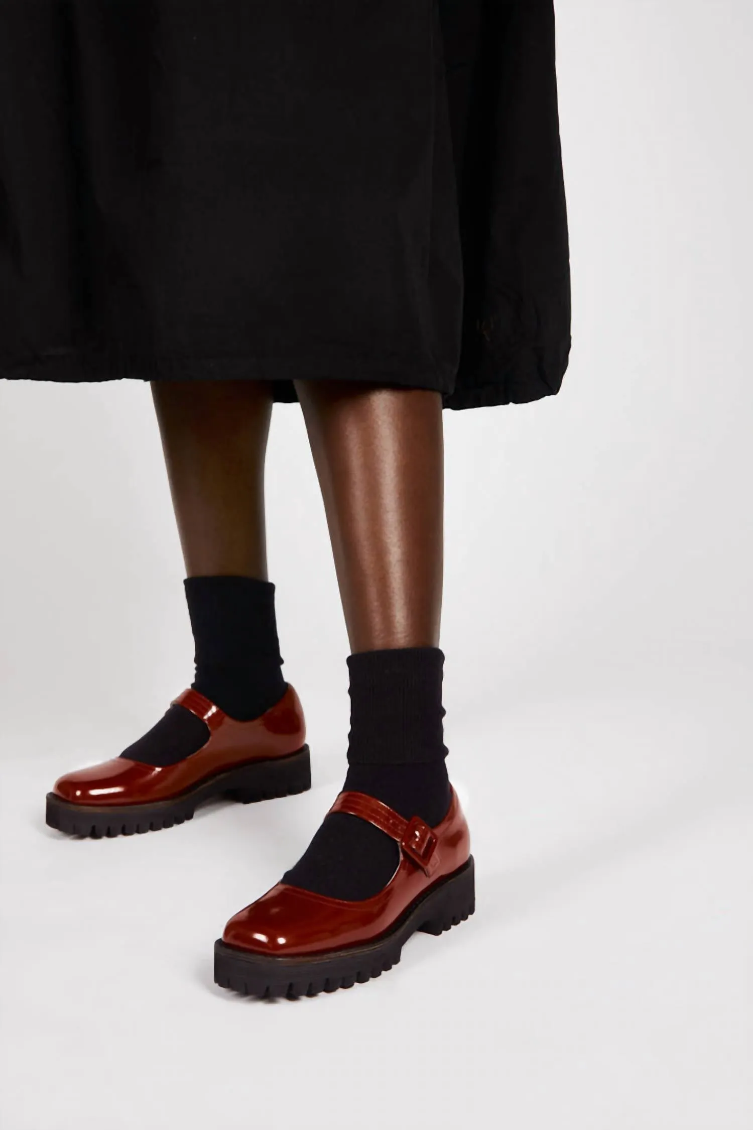 Veronica Mary Jane Lug Shoes In Tomato