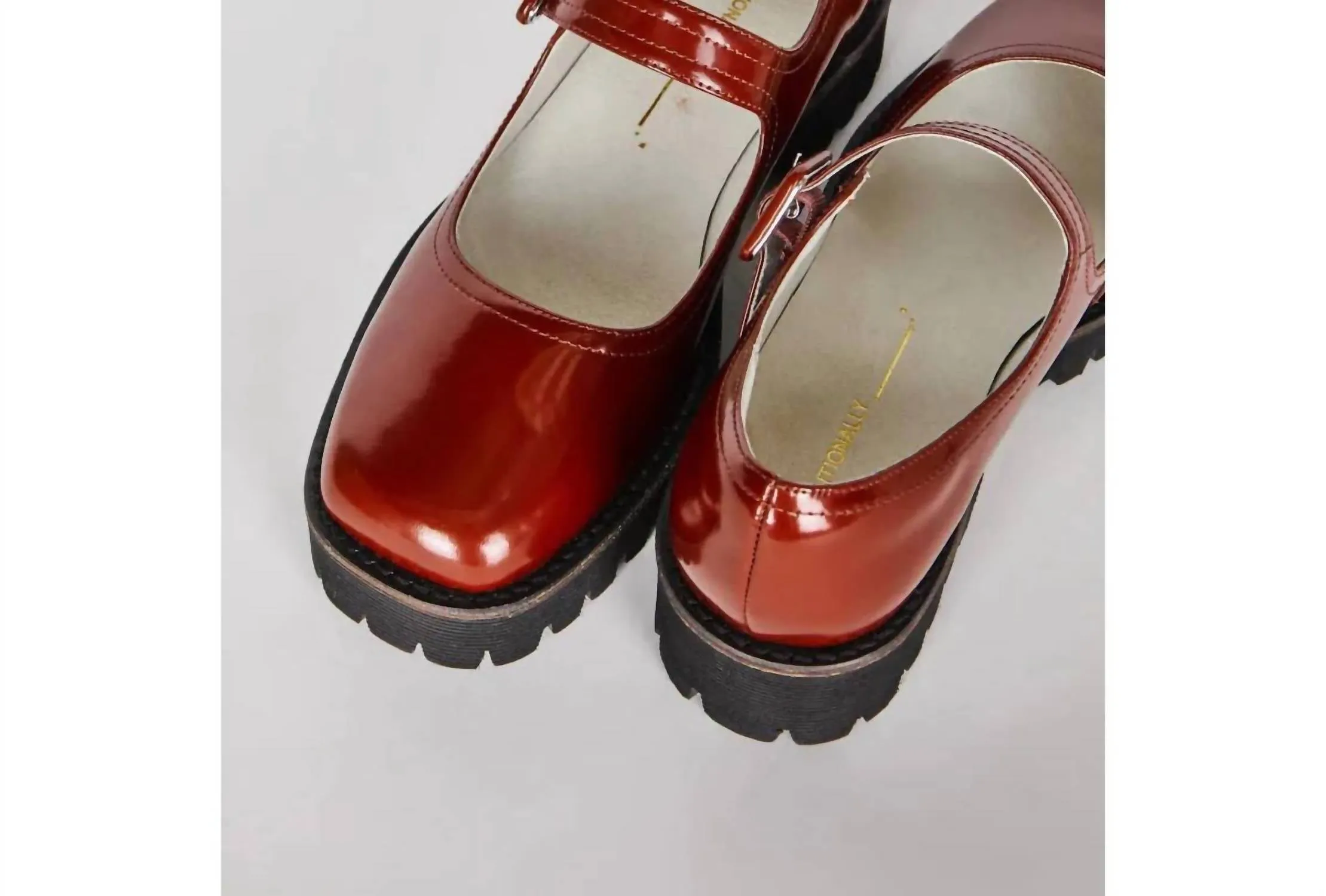 Veronica Mary Jane Lug Shoes In Tomato