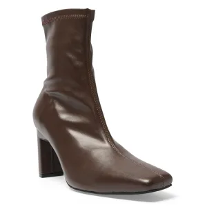 Vista Boot in Chocolate Smooth