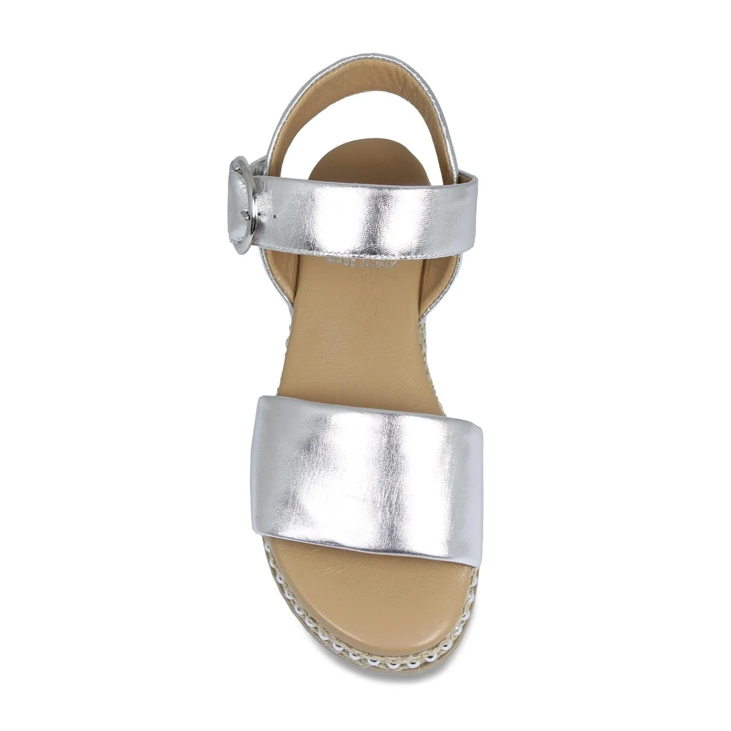 Walker: Silver Leather